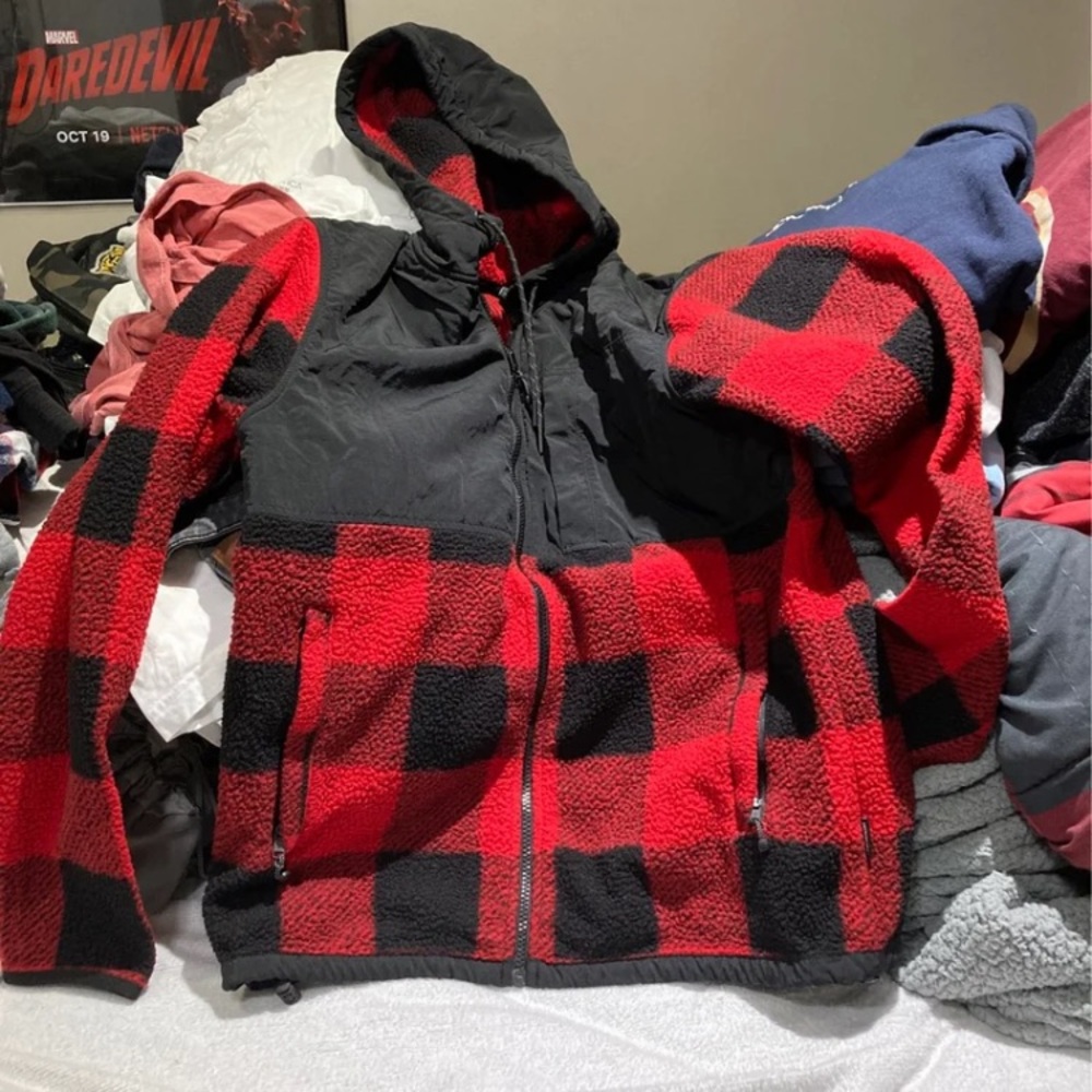American eagle zipper hoodie
